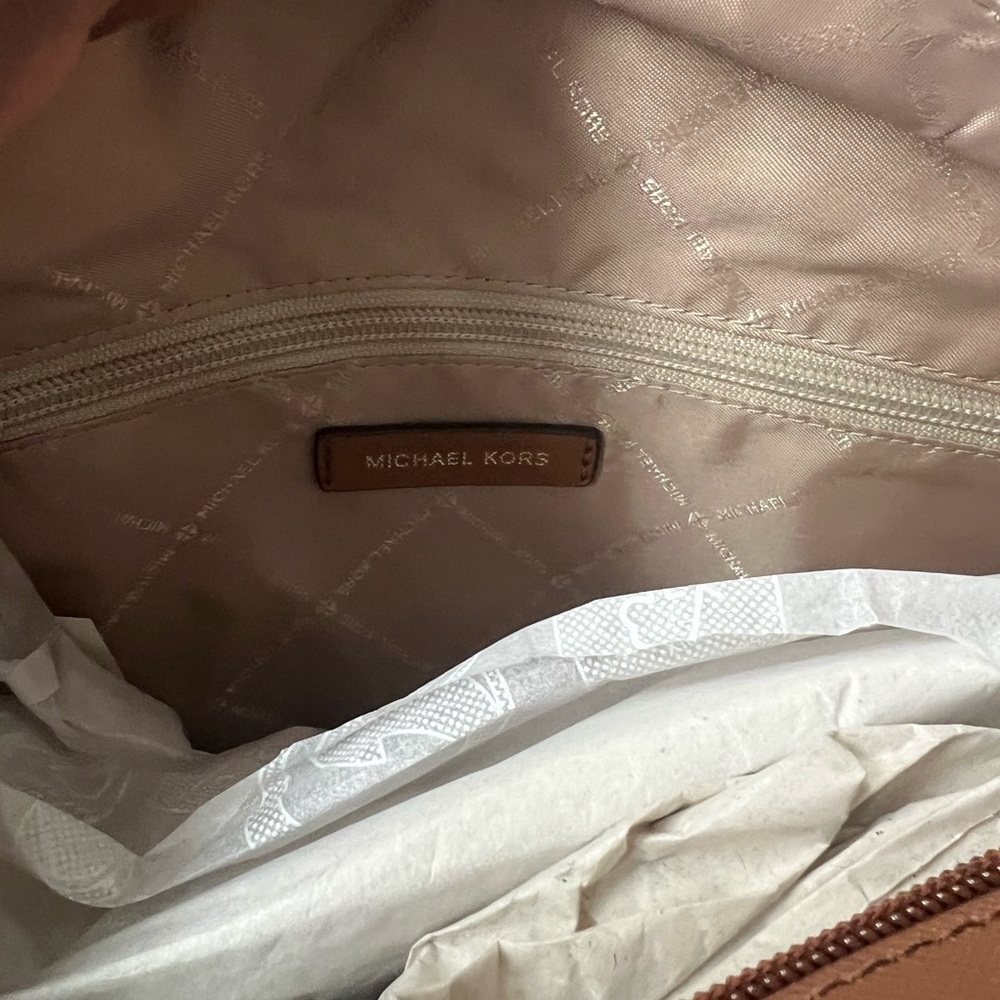 Michael Kors Sofiano  Leather Top-zip tote bag. NWT - Picture 7 of 12